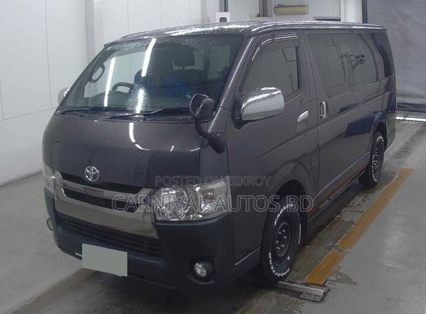 Toyota Hiace GL BLACK 2020