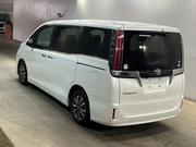 Toyota Esquire Non Hybrid Pearl 2020 for sale