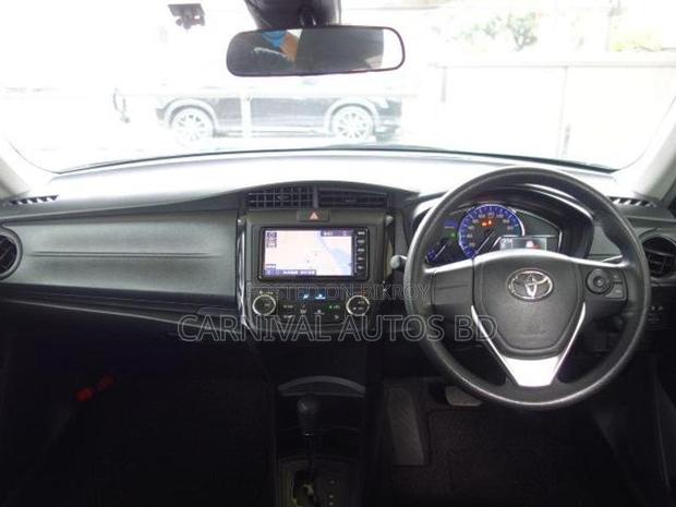 Toyota Axio EX HYBRID SILVER 2020