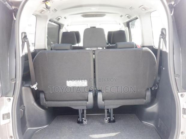 Toyota Noah PUSH START X PACKAGE 2020