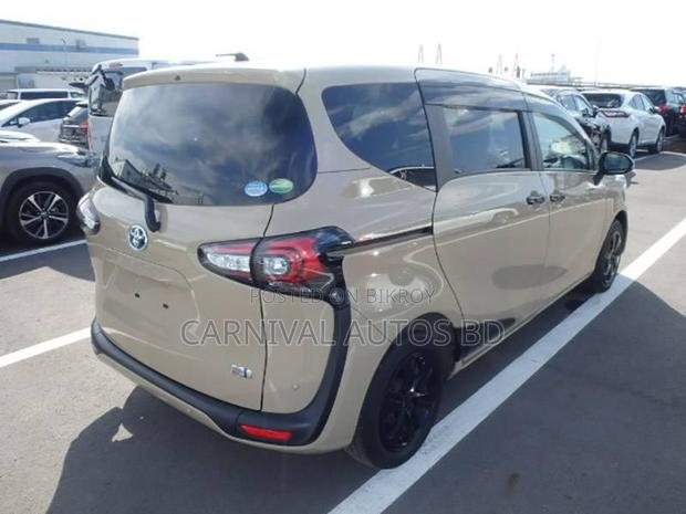 Toyota Sienta G Q PACKAGE 2020