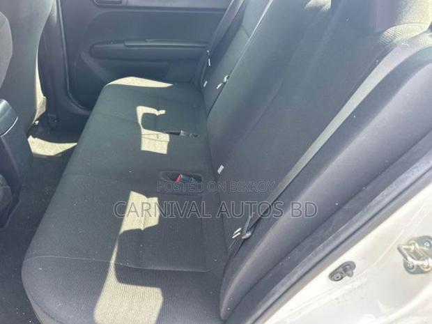 Toyota Axio EX HYBRID PEARL 2021