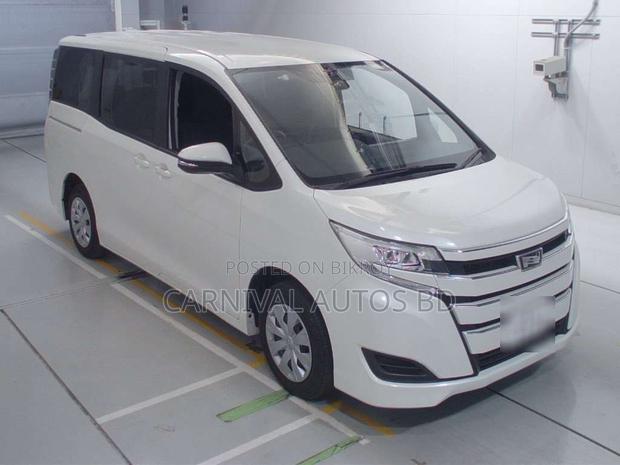 Toyota Noah X NON-HYBRID 2021