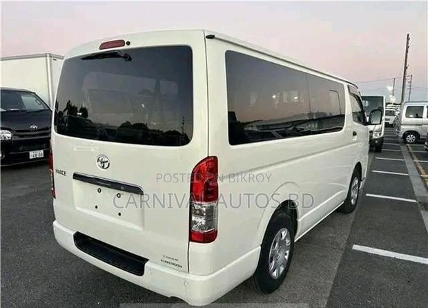 Toyota Hiace GL 2020