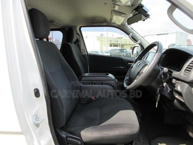 Toyota Hiace SUPER GL KEY START 2020