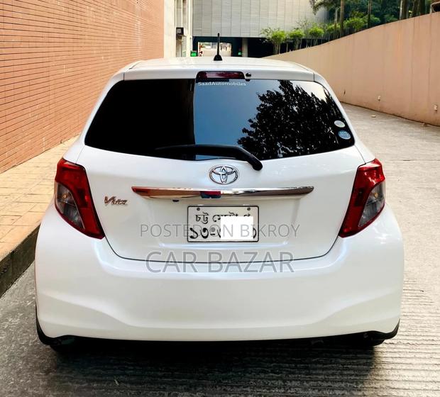 Toyota Vitz G SPECIAL EDITION 2011