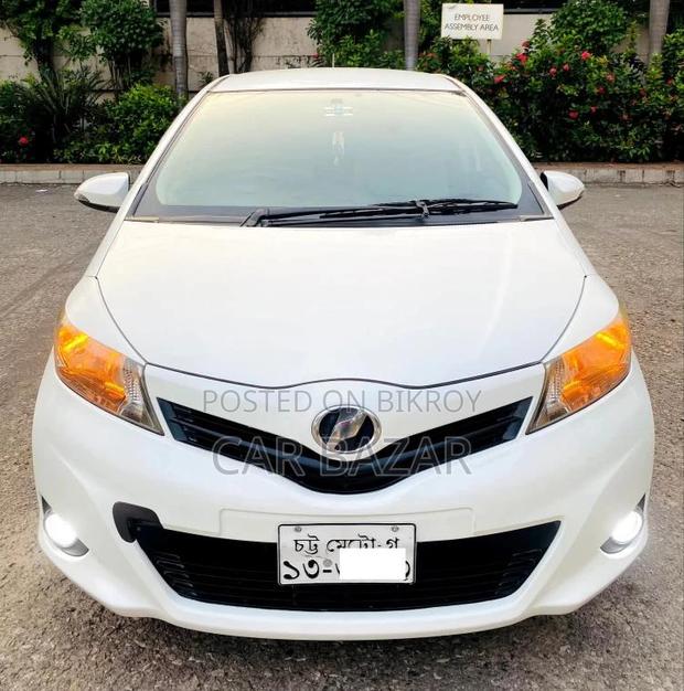 Toyota Vitz G SPECIAL EDITION 2011