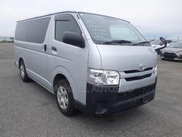 Toyota Hiace GL SILVER 2020