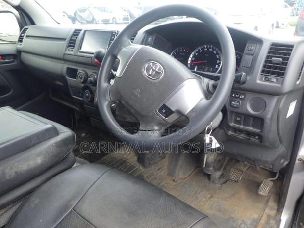 Toyota Hiace GL SILVER 2020