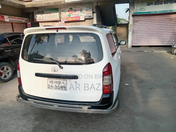Toyota Probox 1.5 CNG 2WD 2005 White