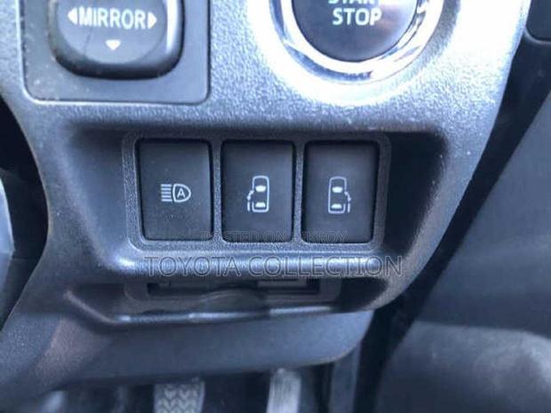 Toyota Hiace SUPER GL DARK PRIME 2020