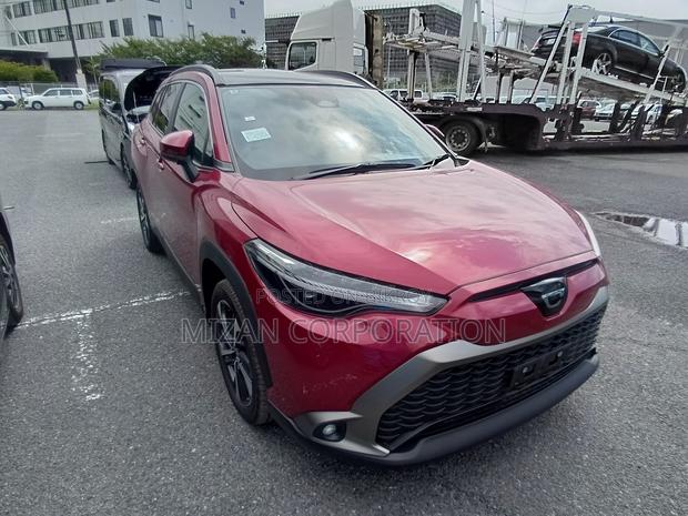 Toyota Corolla Cross Z lethr-5grade-451km 2024