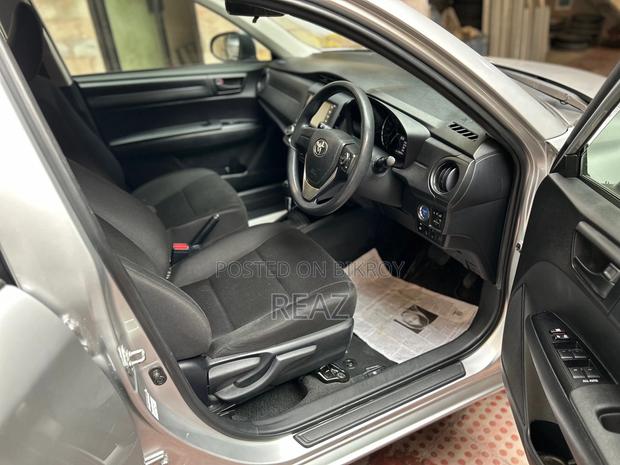 Toyota Axio 1.5 G 2WD 2020 Silver