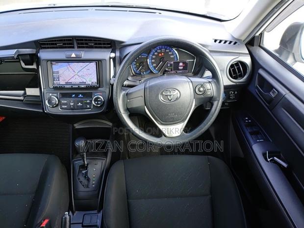 Toyota Axio 1.5 Hybrid 2WD 2020 White