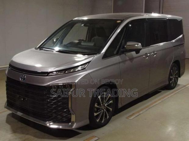 Toyota Voxy Z-S Limited Edition 2023