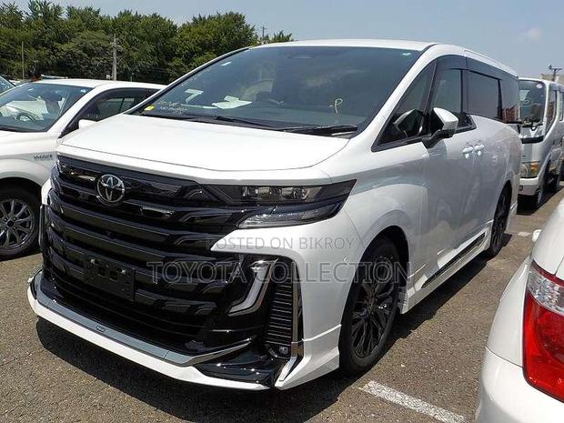 Toyota Vellfire Z PREMIUM PACKAGE 2024