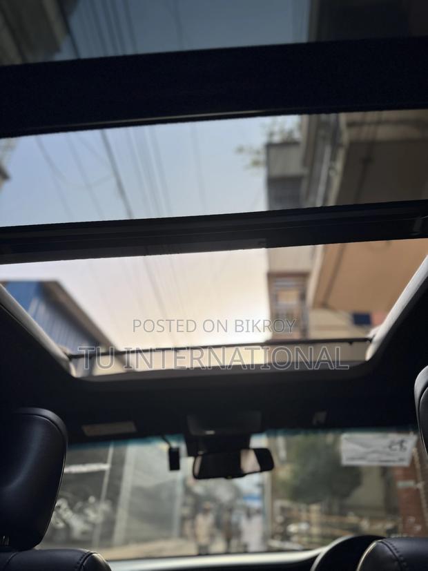 Toyota Harrier SUNROOF ALPINE NEVI. 2020