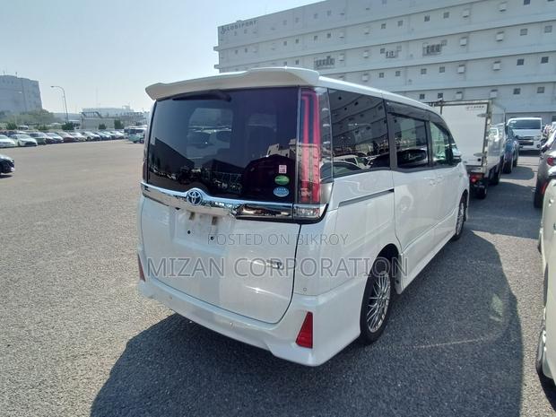 Toyota Noah SI PKG 2020