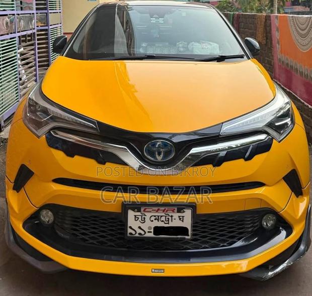 Toyota C-HR G LED MODELISETTA 2017