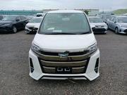 Toyota Noah SI WXB HYBRID 2021 for sale