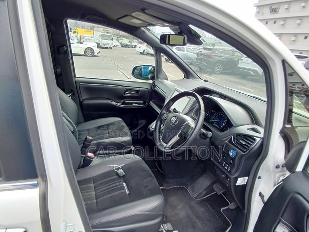 Toyota Esquire gi 2020