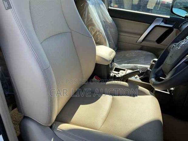Toyota Prado LAND CRUISER 2021