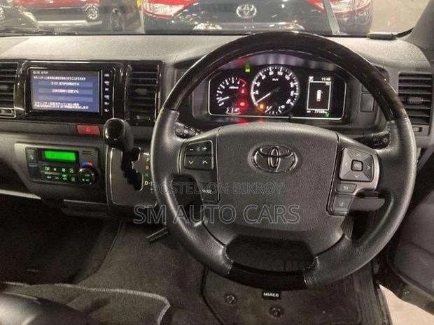 Toyota Hiace Super GL Dark Prime2 2020