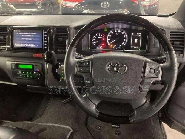 Toyota Hiace Super GL Dark Prime2 2020