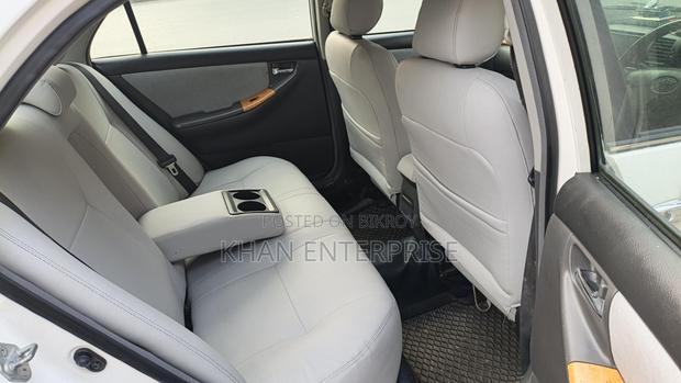 Toyota Corolla G 2004