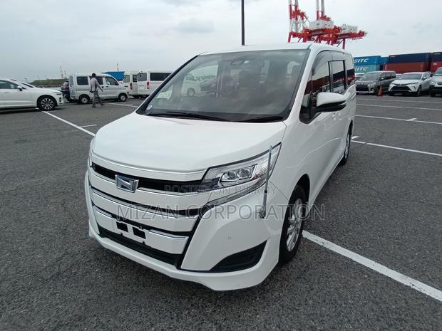 Toyota Noah X Package 2020