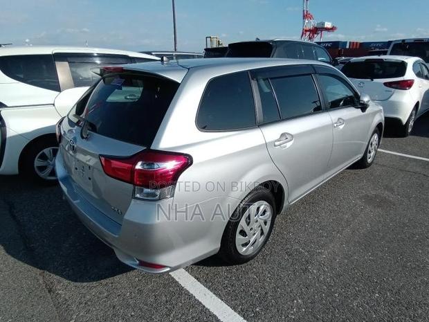 Toyota Fielder EX HYBRID 2021
