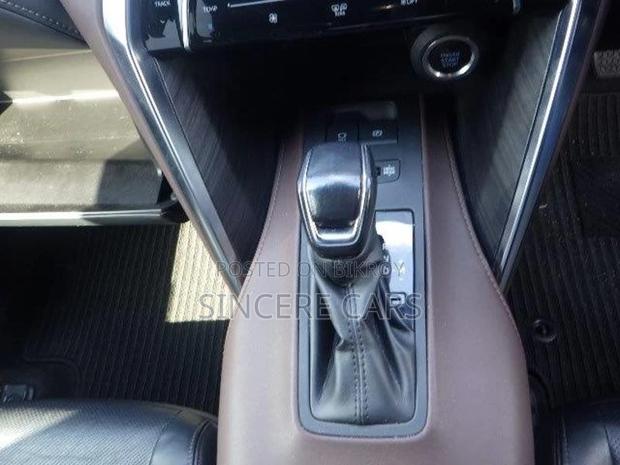 Toyota Harrier Z LEATHER NON-HYBRID 2020