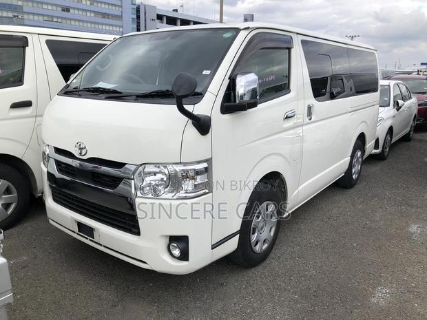 Toyota Hiace SUPER GL KEY LED 2020