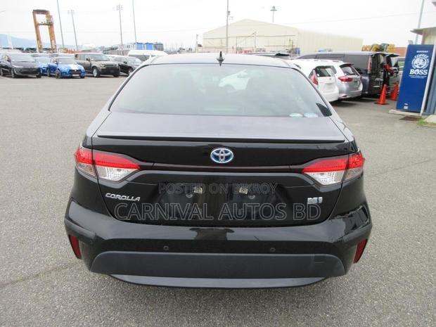 Toyota Corolla GX HYBRID 2019