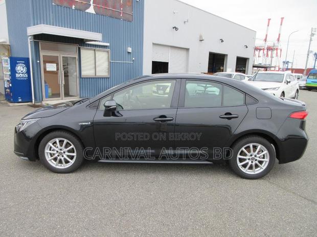 Toyota Corolla GX HYBRID 2019