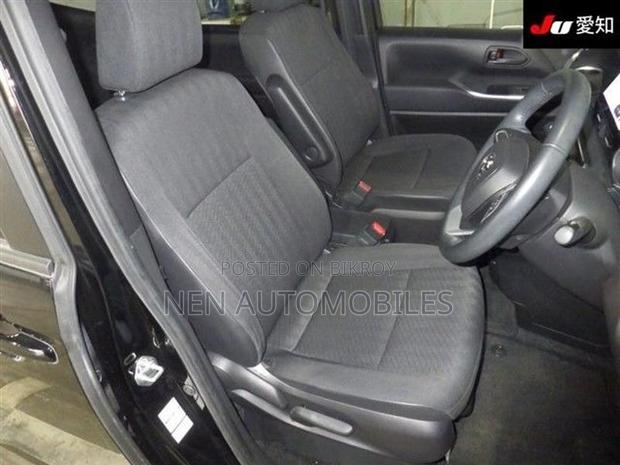 Toyota Noah G 4.5 Two Door powr 2022