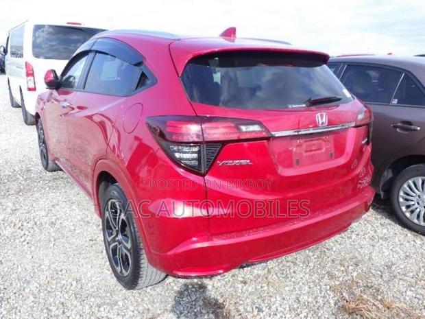Honda Vezel ` 2018