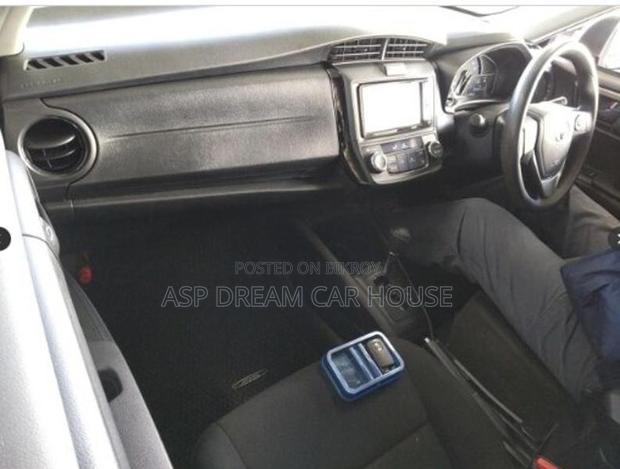 Toyota Axio EX HYBRID WHITE 2021