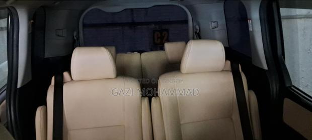 Toyota Noah 1.8 FWD Hybrid (7 Seater) 2014 Pearl