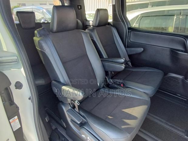 Toyota Noah SI WXB OCTANE PEARL 2021