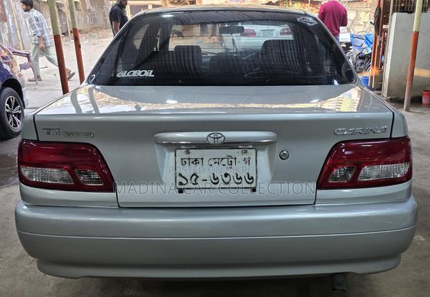 Toyota Carina TI 1998