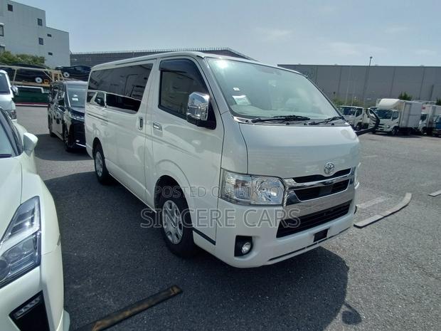Toyota Hiace SUPER GL 360CAMERA 2020