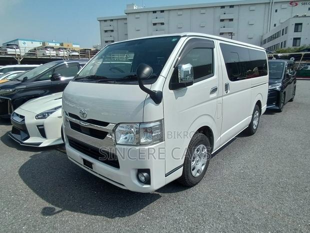 Toyota Hiace SUPER GL 360CAMERA 2020