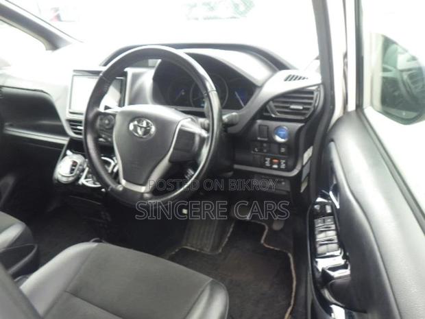 Toyota Noah SI WXB HYB 4POINT 2020