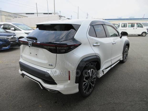 Toyota Yaris Cross Z Pearl 4.5 Point 2021