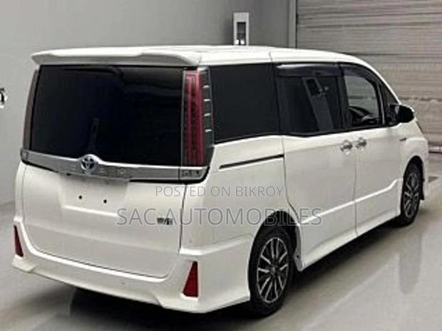 Toyota Noah SI WXB edition Hyb 2020