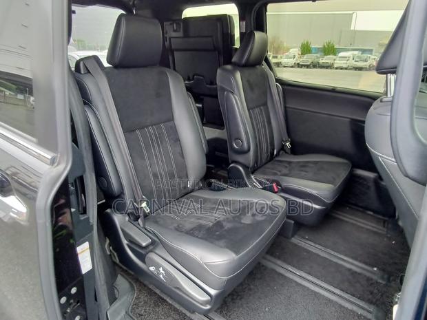 Toyota Esquire GI PREMIUM PURPLE 2020