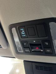 Toyota Noah HYBRID 62000KM 2022 for sale