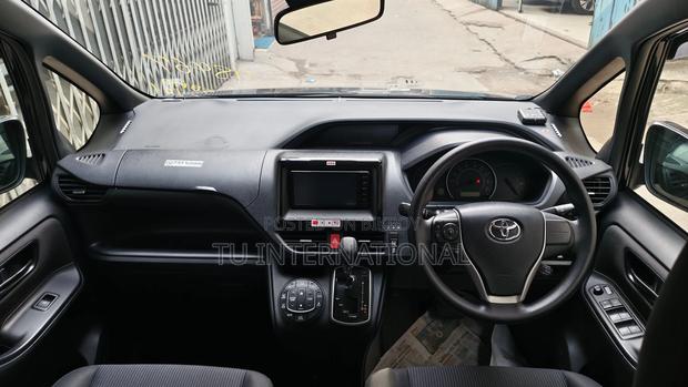 Toyota Noah KEY 1DOOR POWER 2020