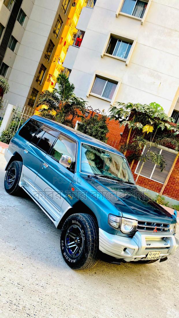 Mitsubishi Pajero 7 siter 1997